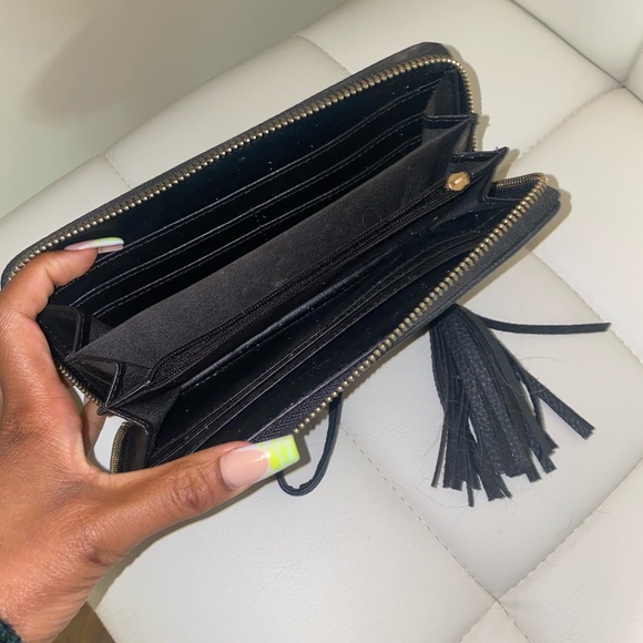 Black wallet - Picture 2 of 2